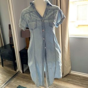 Guess Short Sleeve Cherie Chambray  Shirtdress Light Wash S